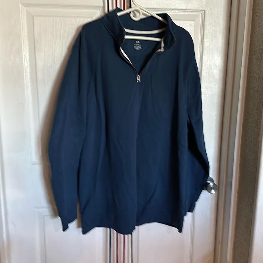 Sonoma navy blue pullover sweatshirt with zipper v-neck. Size 
2XB
